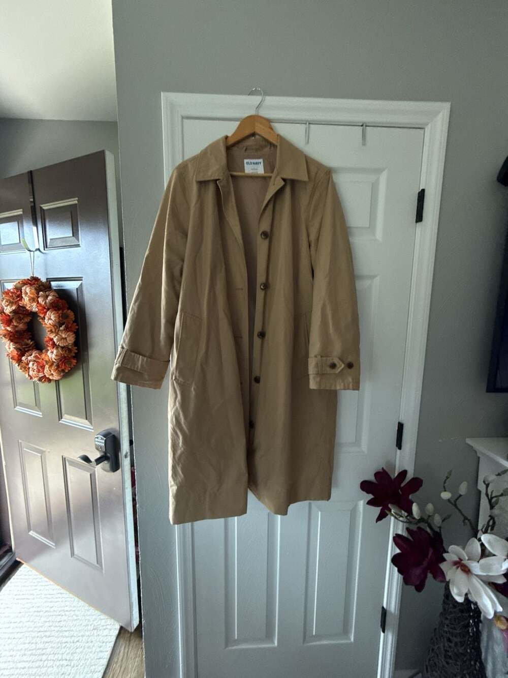 Old Navy Water-Resistant Trench Coat Size L Beige Cotton Shell Nylon Coating